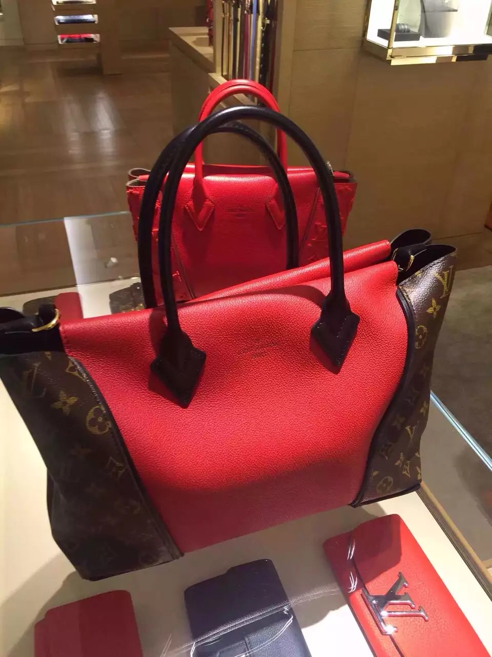 Real Louis Vuitton Tote W PM Bag M41229 Cherry